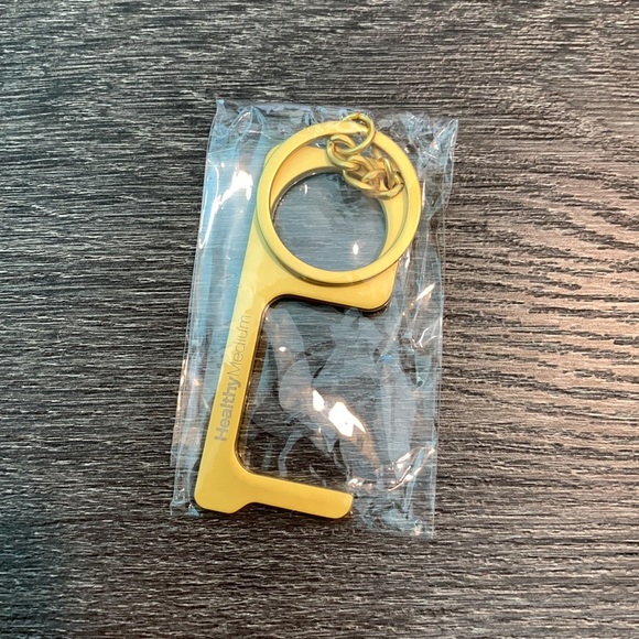 Door Opener Keychain ‼️ FREE w/ any purchase! - Picture 4 of 6